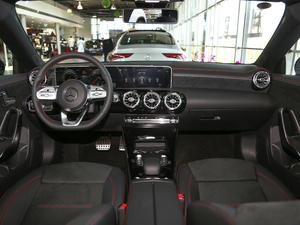 2020CLA 200 Shooting Brake ȫ