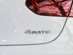 2021GLC 300 4MATIC SUV ϸ