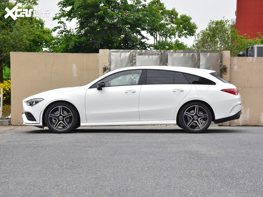 2021CLAܳ CLA 260 4MATIC Shooting Brake