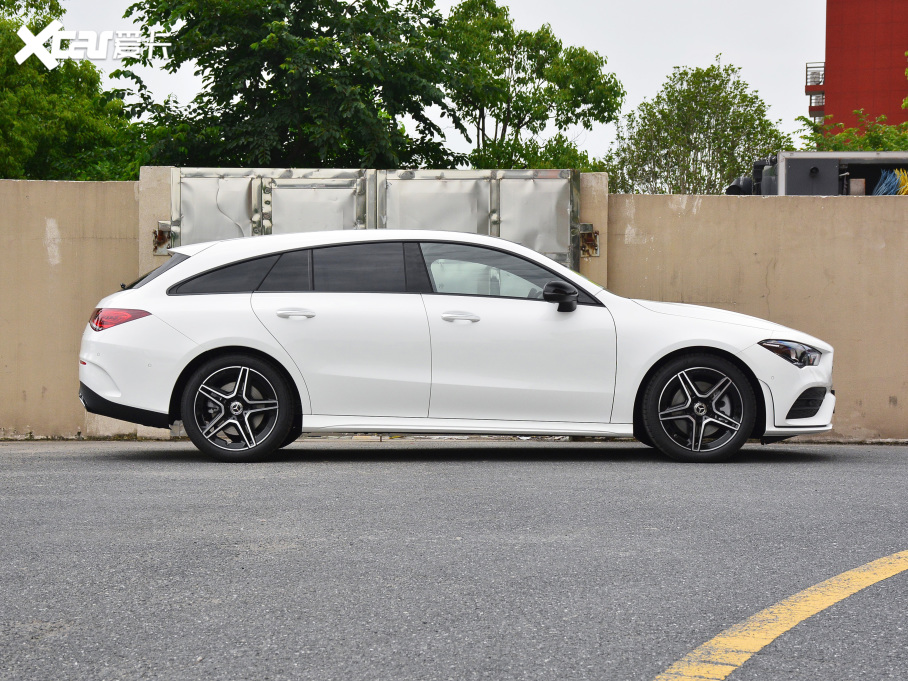 2021CLAܳ CLA 260 4MATIC Shooting Brake