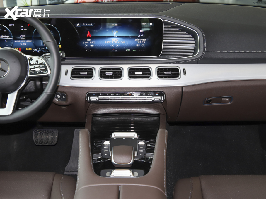 【2022款奔驰gle 改款 gle 450 4matic 动感型_中控区 _7/139张图片】