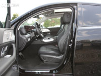 空间座椅奔驰GLE插电式混合动力轿跑SUV前排空间