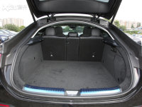 空间座椅奔驰GLE插电式混合动力轿跑SUV行李厢空间