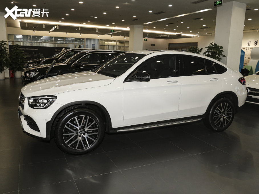 2023GLCCoupe() GLC 300 4MATIC SUV