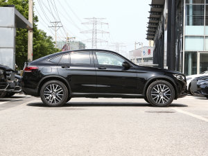 2023Ŀ GLC 260 4MATIC SUV ࣨң