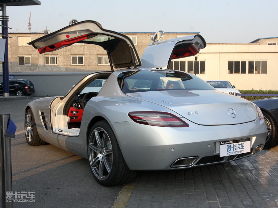 2011AMG SLS AMG SLS