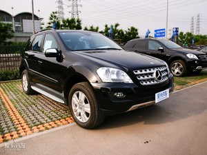 2010ML 300 4MATIC 