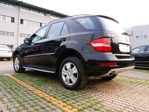 2010ML 300 4MATIC 