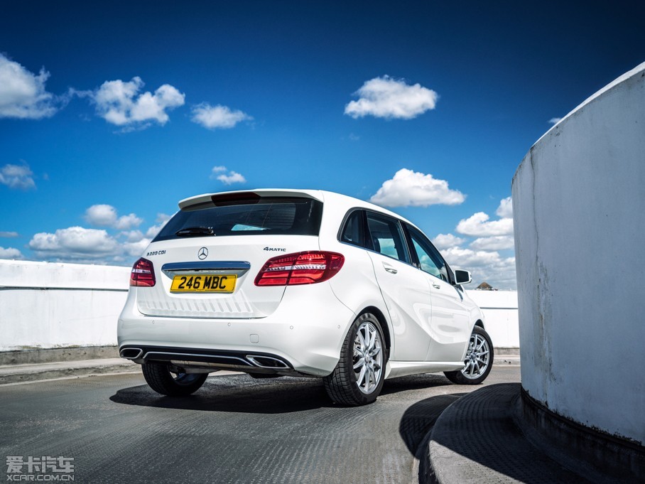2015款奔驰b级b 220 cdi