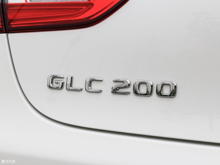 2017GLCSUV GLC 200 4MATIC SUV