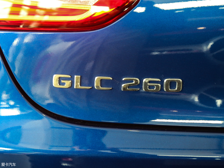 2017GLCSUV GLC 260 4MATIC SUV