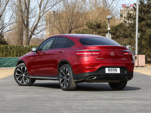 2017GLC 300 4MATIC SUV 45