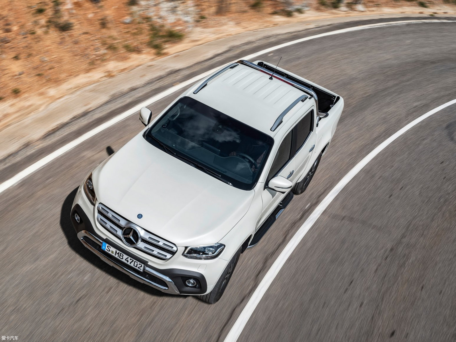 2020款奔驰x级 x 350d 4matic black paket 2018款奔驰x级 x350d