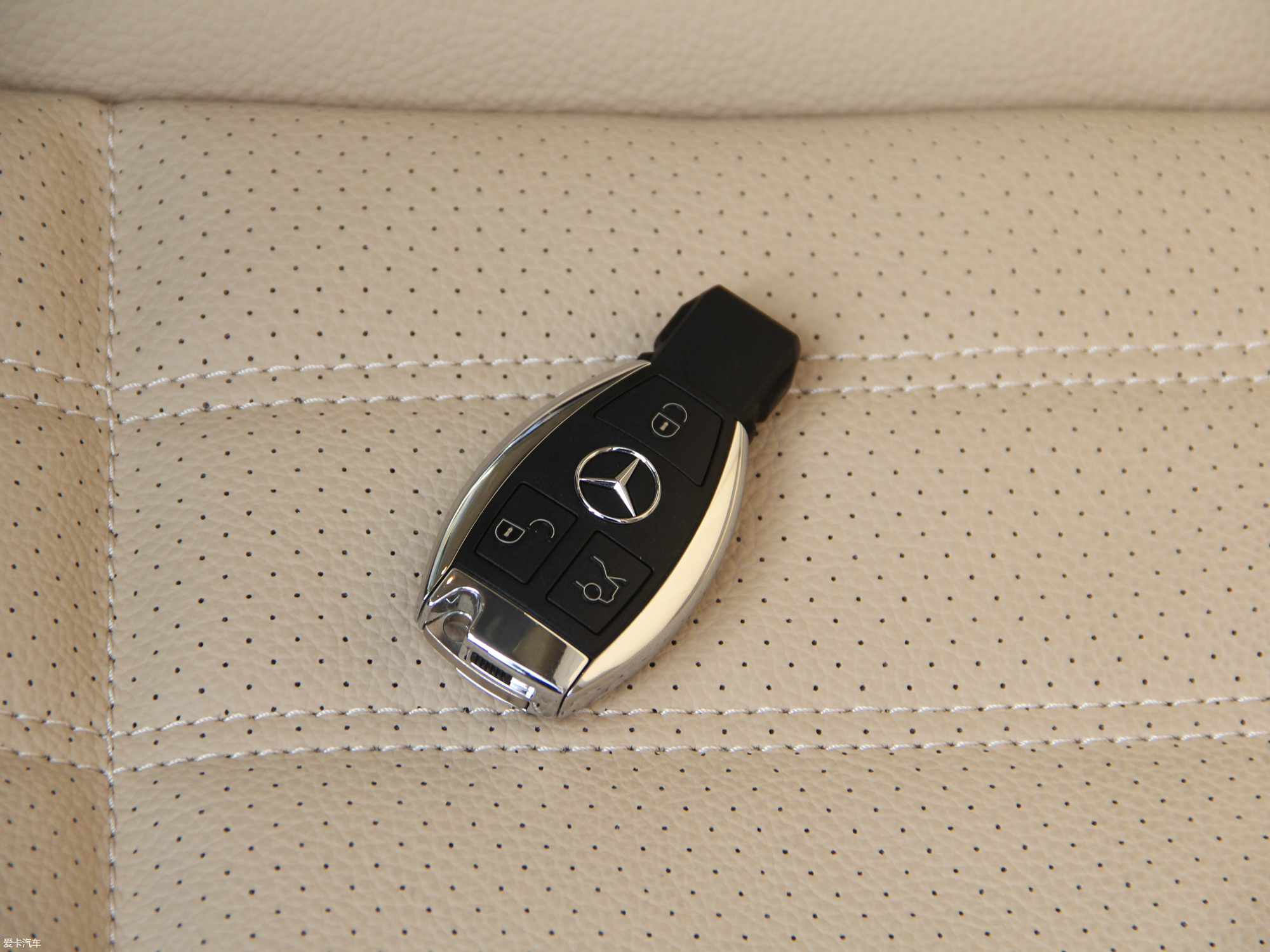【2018款奔驰glsgls 400 4matic 动感型_其它_39/1474张图片】_汽车