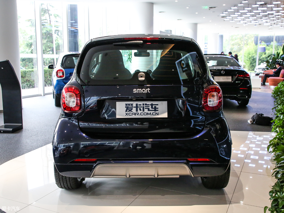 2019smart fortwo 0.9T 66ǧԦر