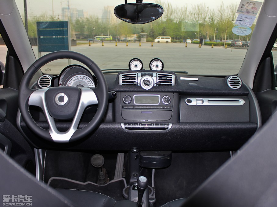2011smart fortwo 1.0T 