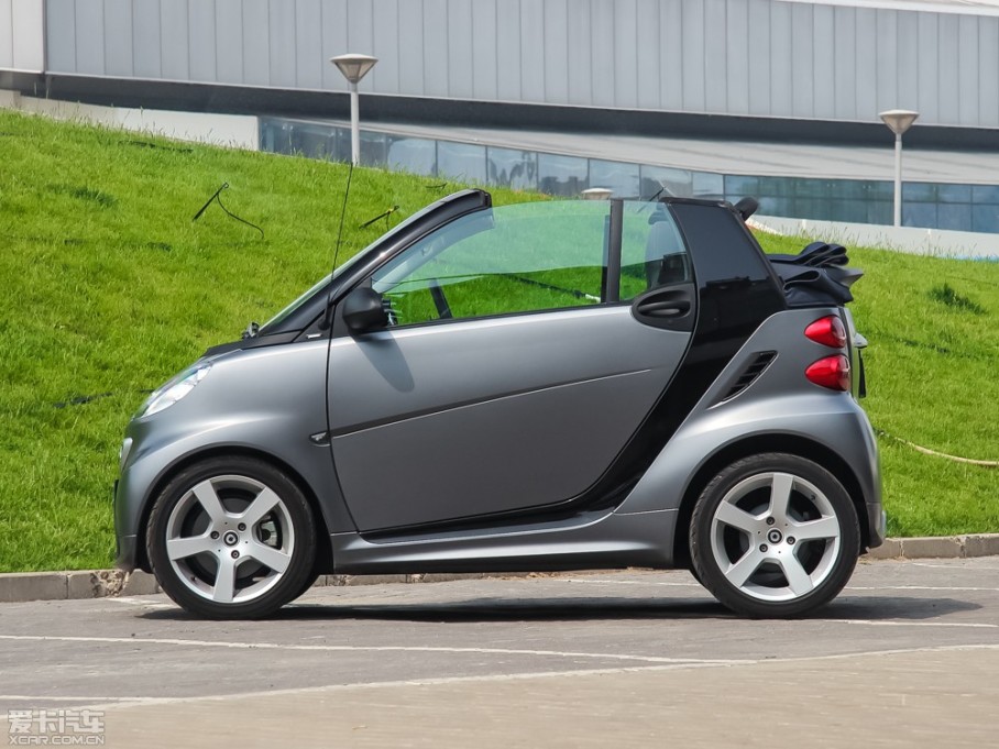 2012款smart fortwo1.0t 敞篷激情领航版