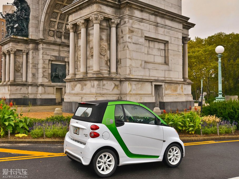 2014smart fortwo 綯 electric drive