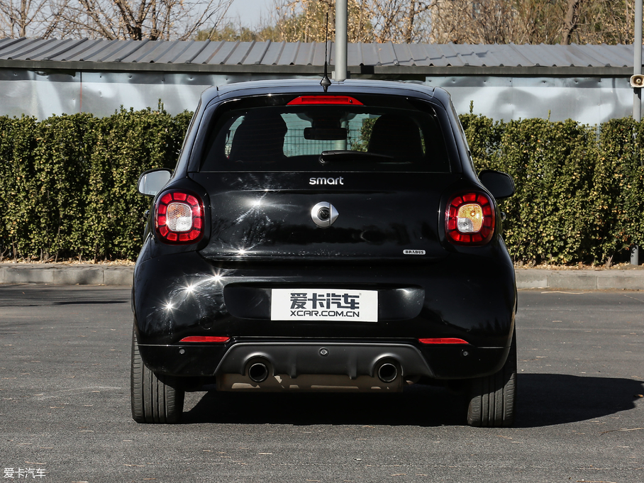 2017smart forfour BRABUS Xclusive