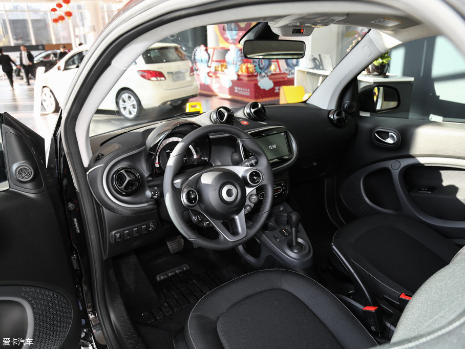 2017smart fortwo 1.0L Ӳֿر