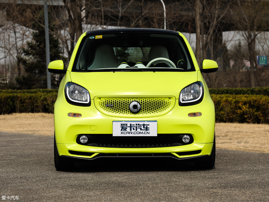 2017smart fortwo 0.9T BRABUS tailor madeרӲ