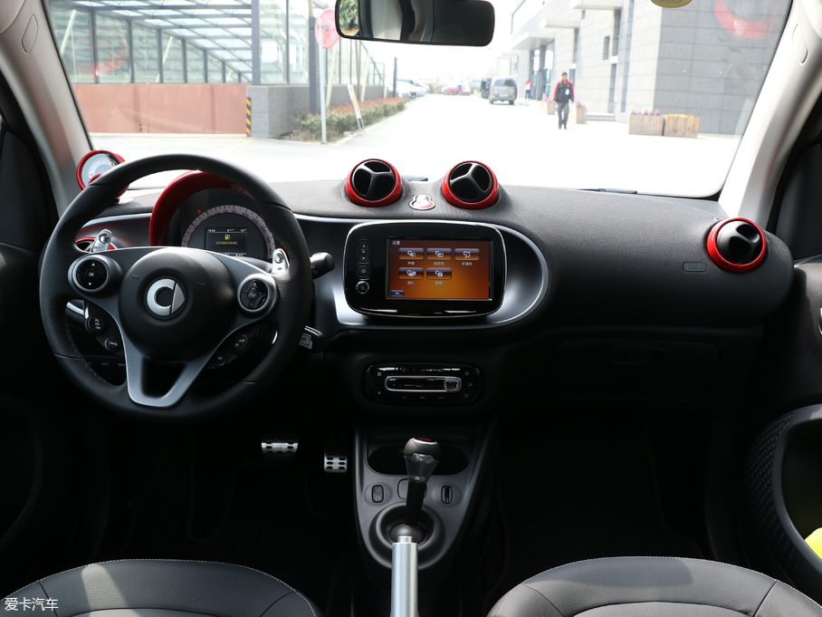 2018smart fortwo 0.9T ҫر