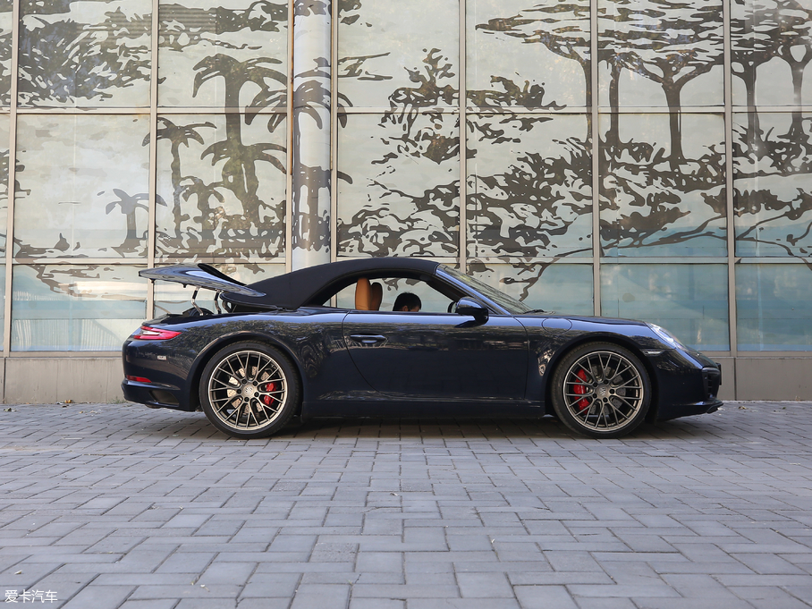 2019ʱ911 Carrera S Cabriolet