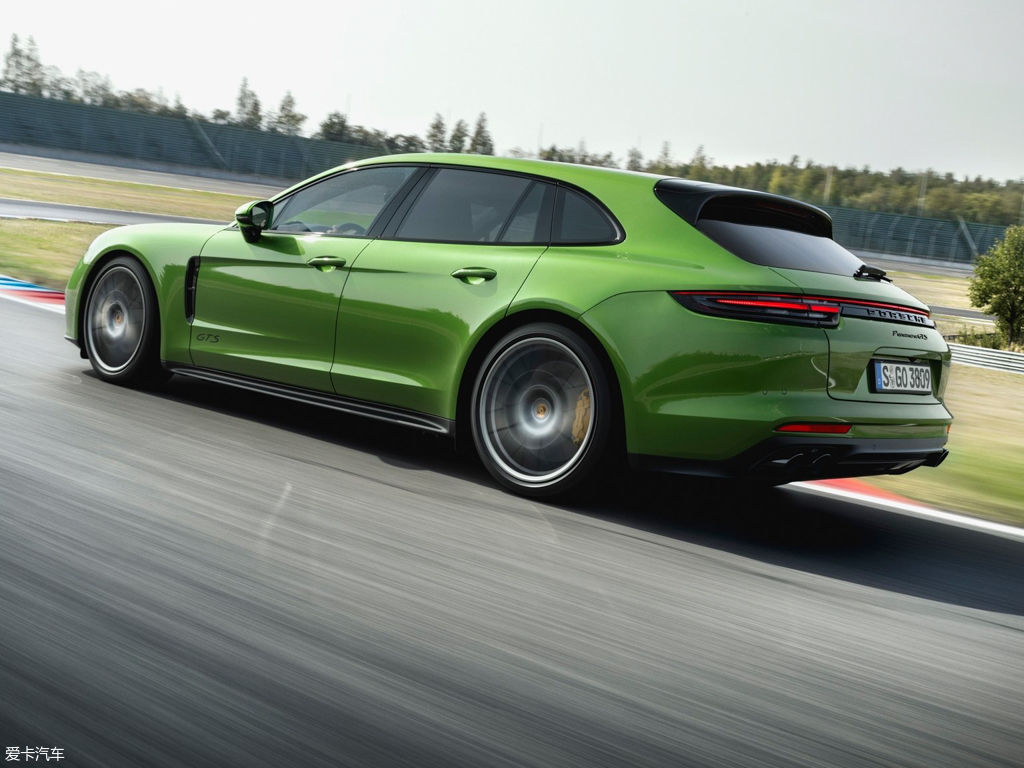 愛卡首頁 汽車圖片 保時捷 panamera 2019款gts sport turismo 2019