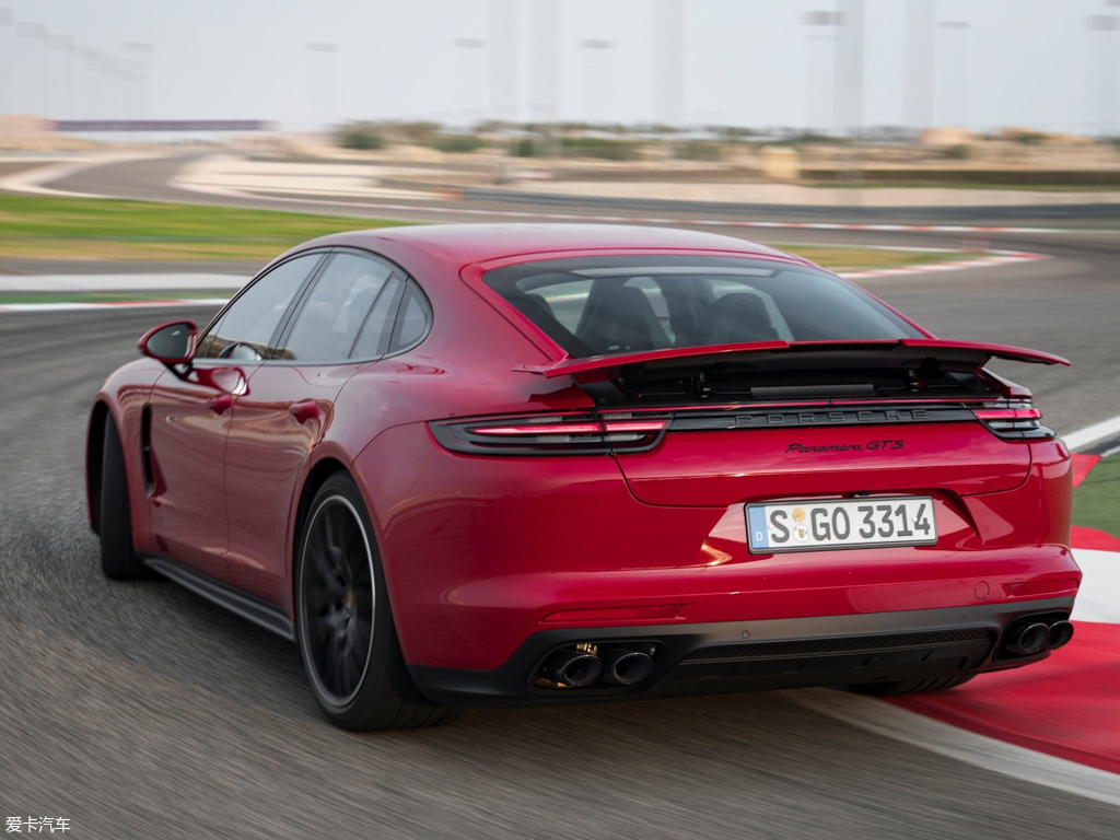 爱卡首页 汽车图片 保时捷 panamera 2019款gts  2019款panamera 十