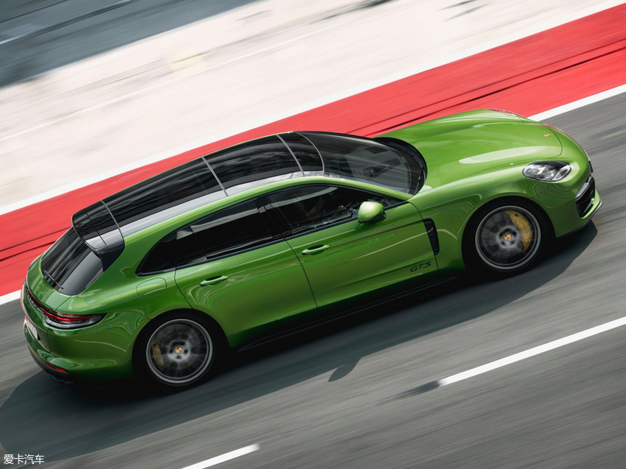 2019Panamera GTS Sport Turismo