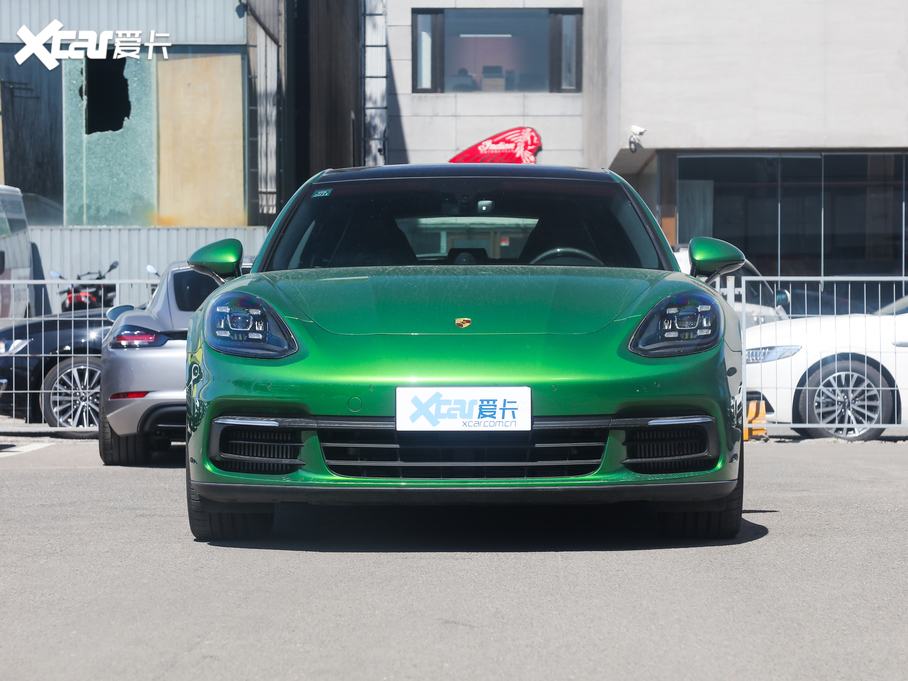 2019Panamera 4 Sport Turismo