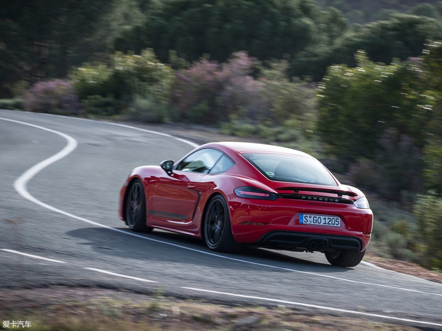 2019ʱ718 Cayman T