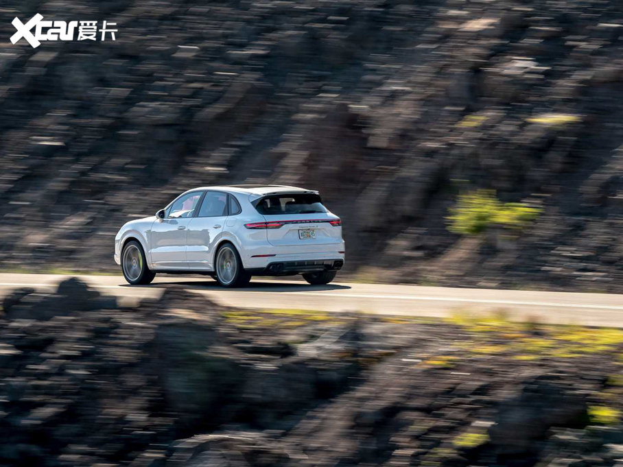 2020Cayenne E-Hybrid Turbo S E-Hybrid