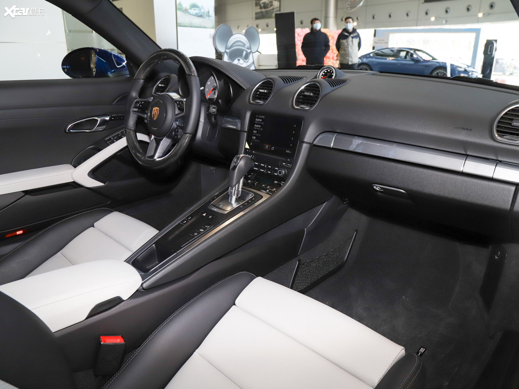 【2020款718cayman s 2.