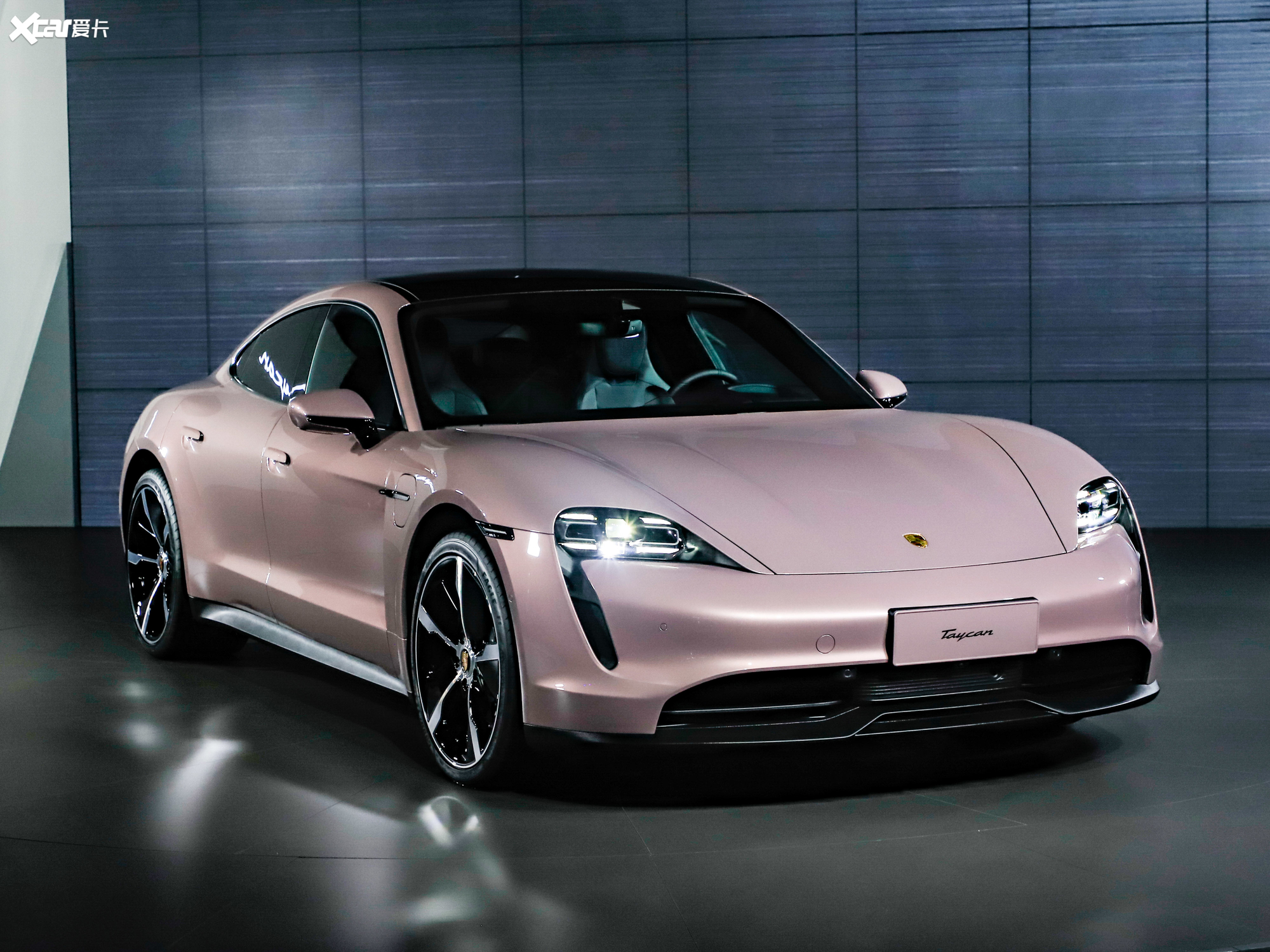 【2020款taycan后驱版_整体外观_17/188张图片】_汽车图片大全_爱卡