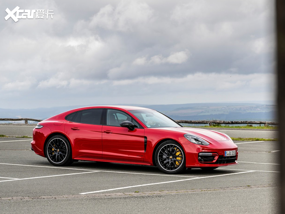 2021Panamera GTS