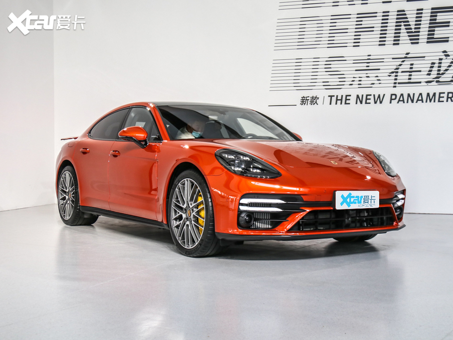 2021Panamera Turbo S