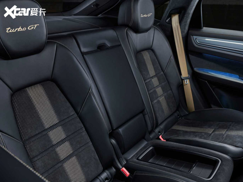 保时捷2021款Cayenne Coupe