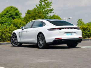 2022Panamera 4 ӳ 45