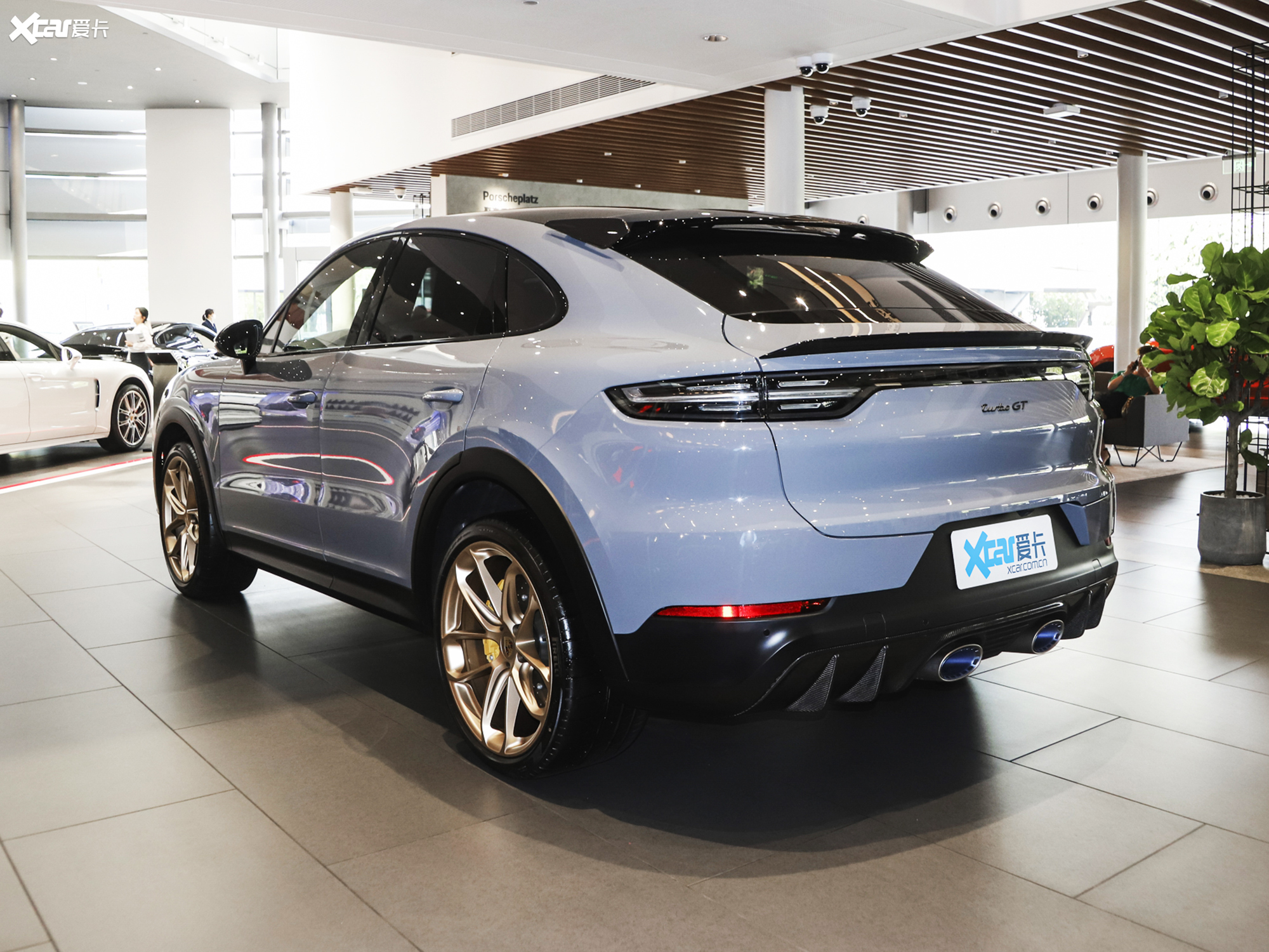 【2023款Cayenne Coupe Cayenne Turbo GT 4.0T_整体外观 _4/139张图片】_汽车图片大全_爱卡汽车