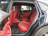 空间座椅Panamera E-Hybrid后排空间