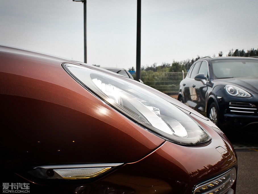 2011Cayenne E-Hybrid S E-Hybrid