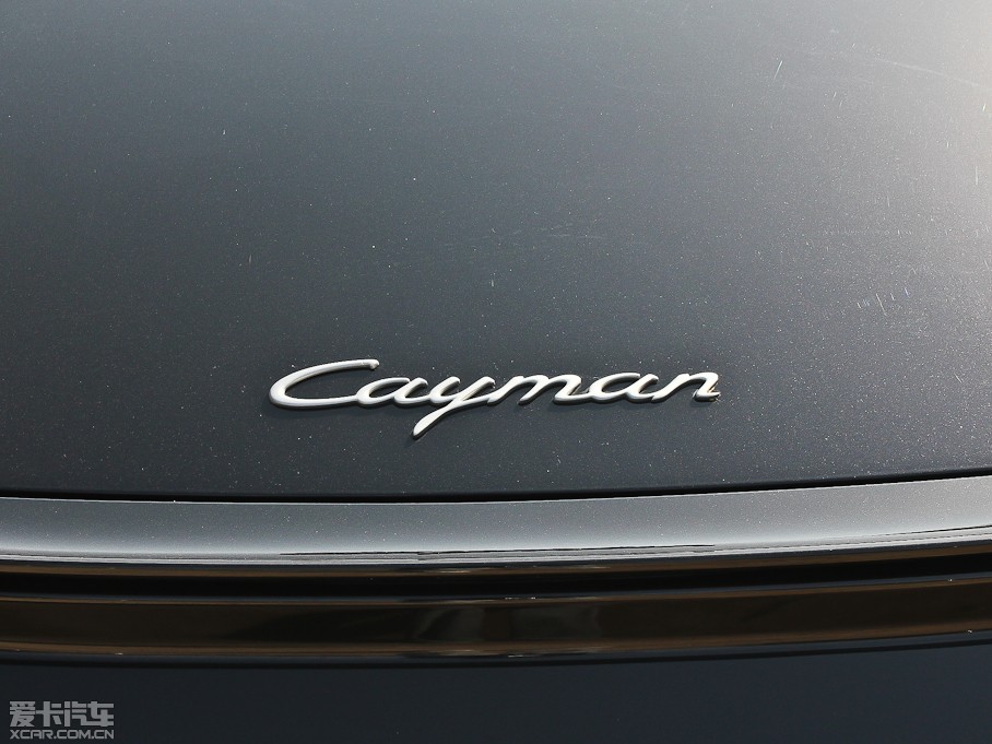 2012Cayman R