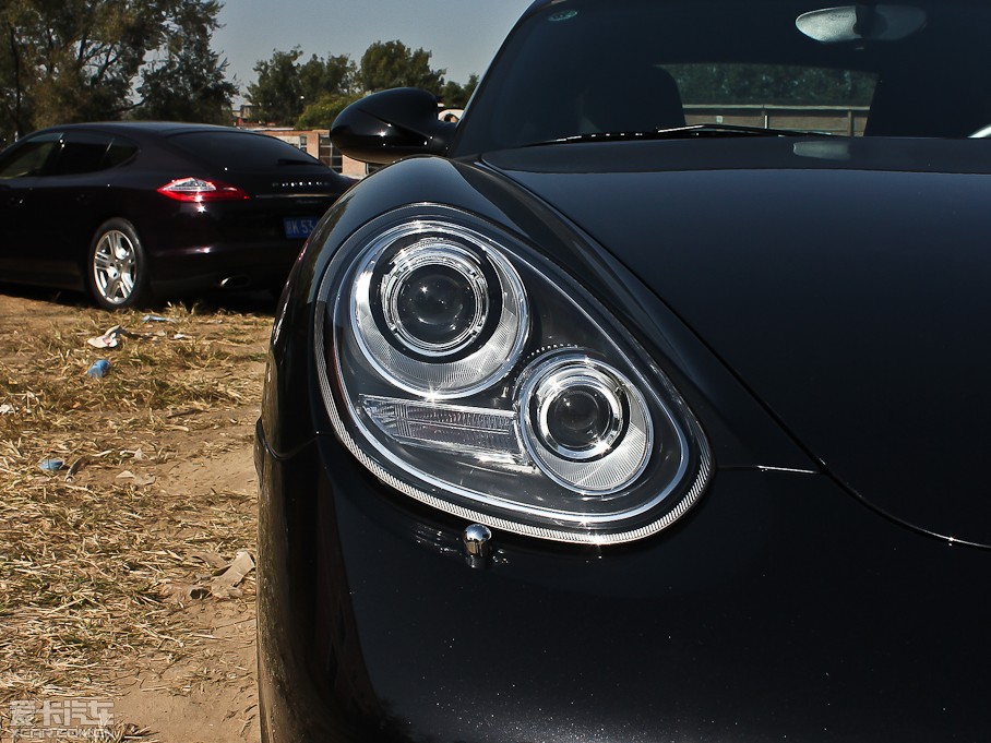 2012Cayman R