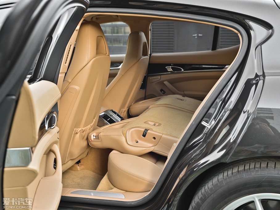 2014款panamera4