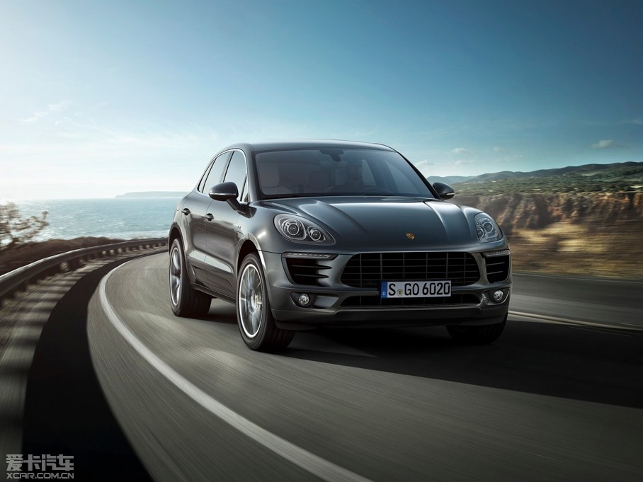 2014Macan S