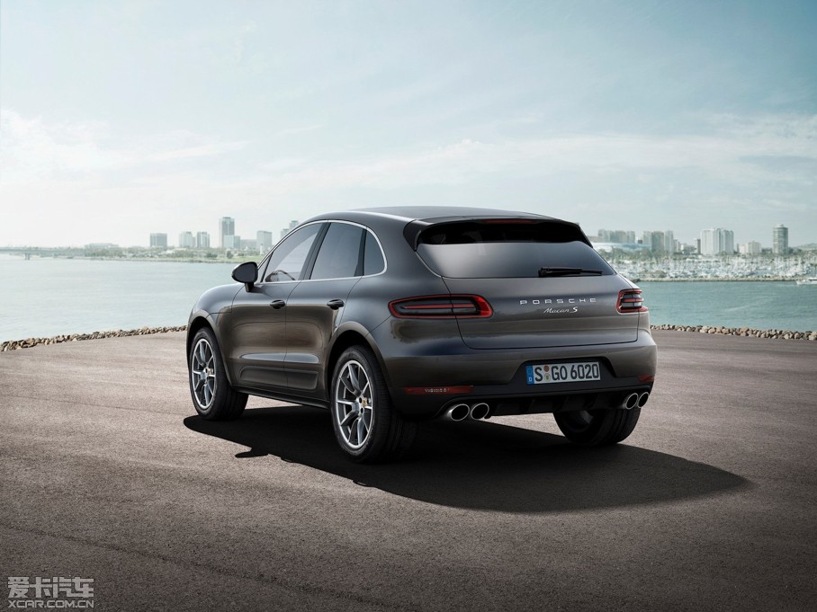 2014Macan S