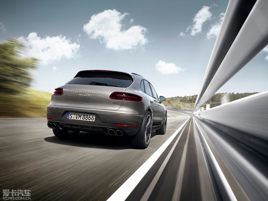 2014Macan S