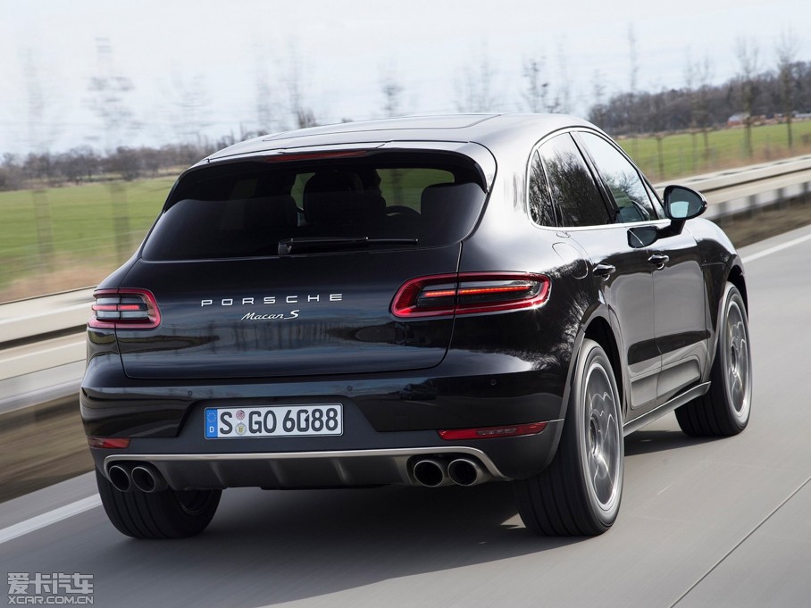 2014Macan S