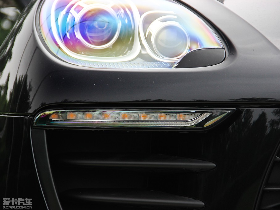 2014��Macan 2.0T